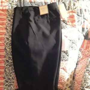 Chico's The Ultimate Fit size 00 black 28" ankle